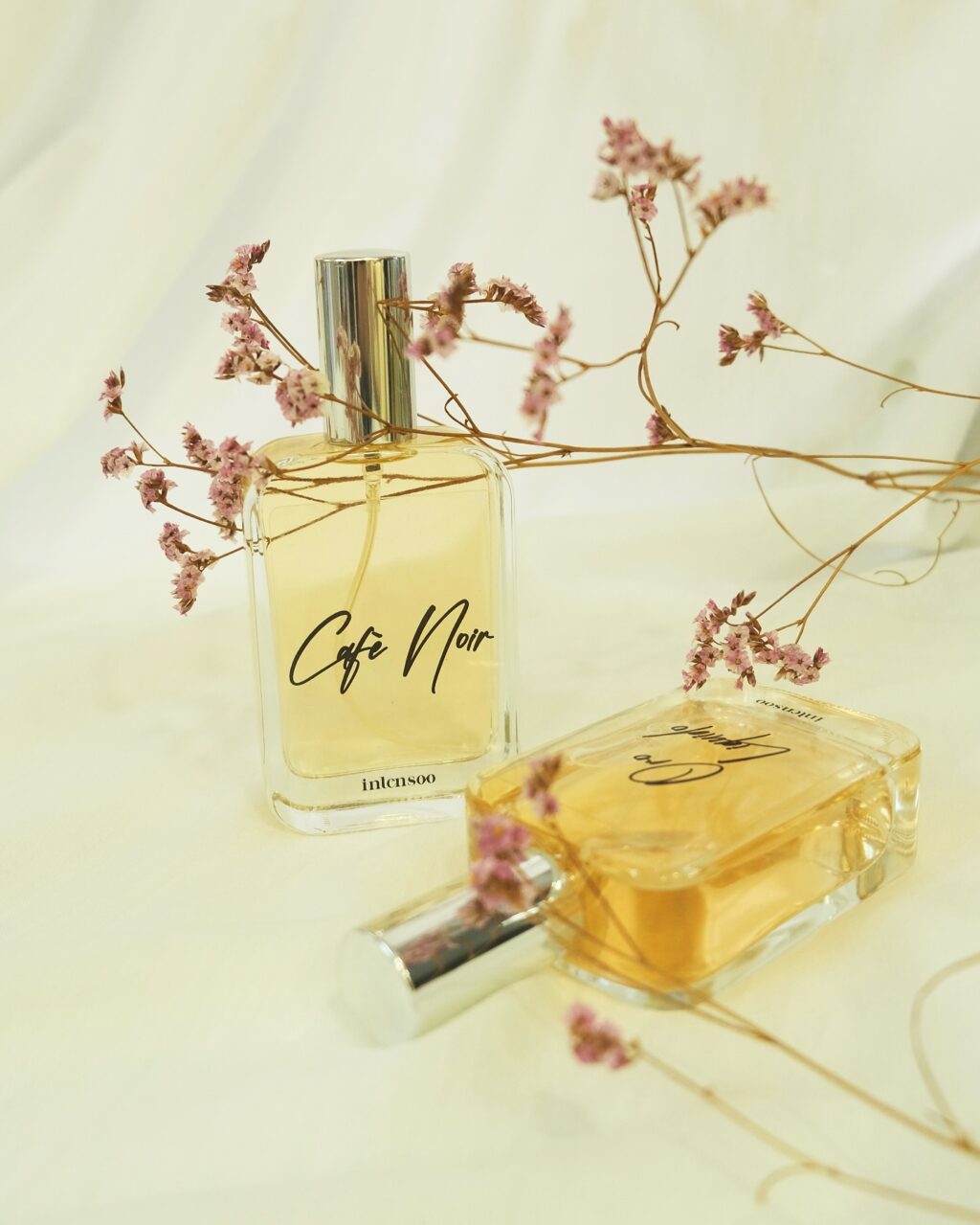 Instagram post from intensoopremiumparfum. This post is in position 2.