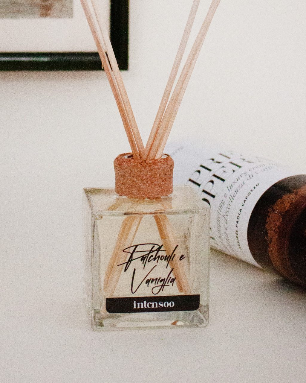 Instagram post from intensoopremiumparfum. This post is in position 3.