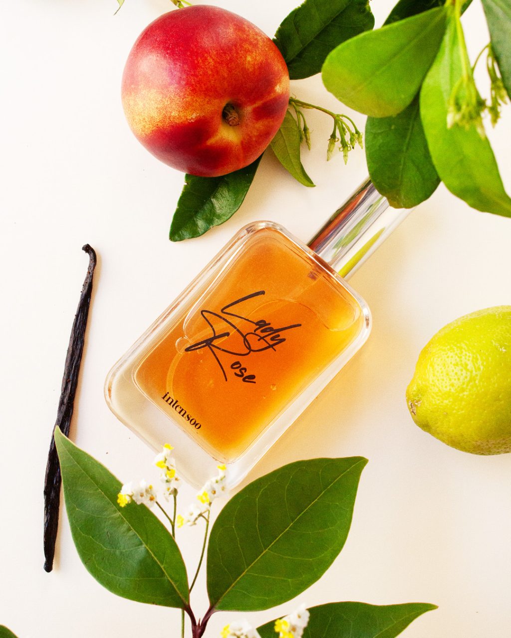 Instagram post from intensoopremiumparfum. This post is in position 0.