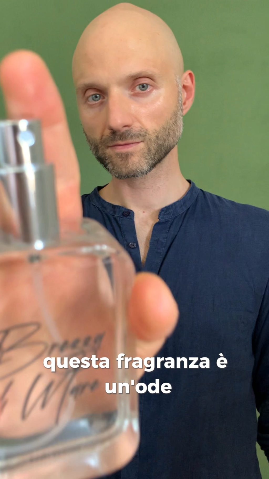 Instagram post from intensoopremiumparfum. This post is in position 4.
