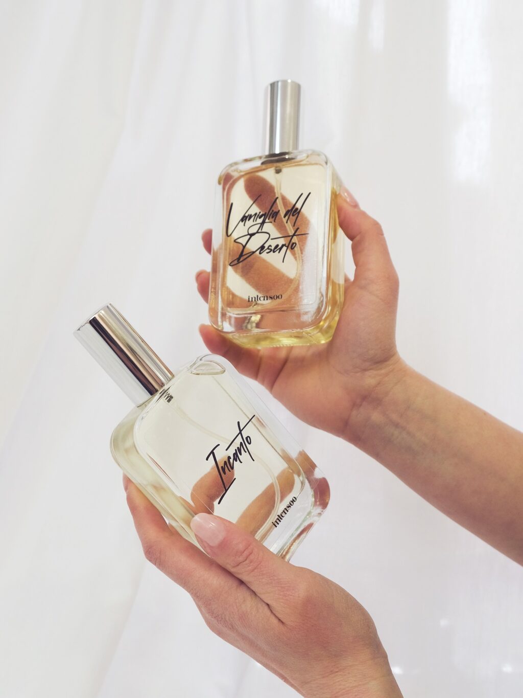 Instagram post from intensoopremiumparfum. This post is in position 4.