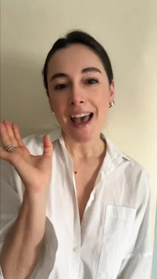 Instagram post from intensoopremiumparfum. This post is in position 2.