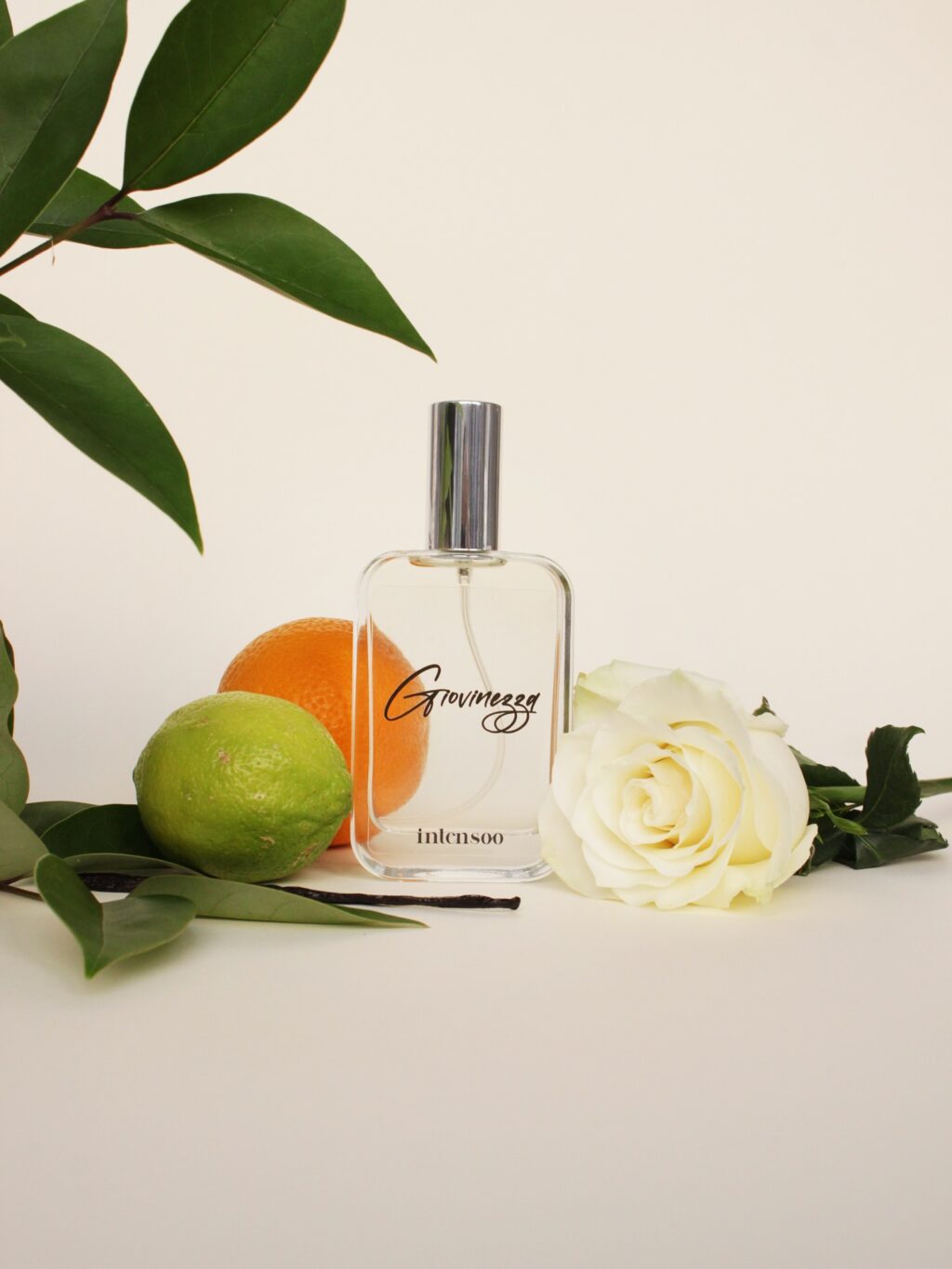 Instagram post from intensoopremiumparfum. This post is in position 1.