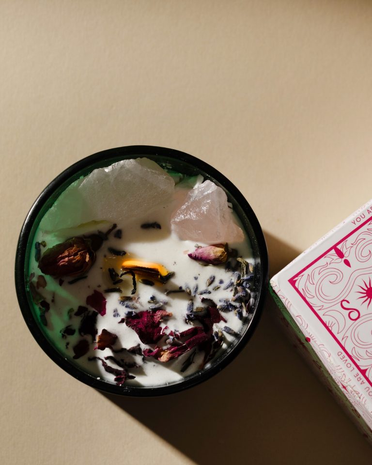 Instagram post from intensoopremiumparfum. This post is in position 2.