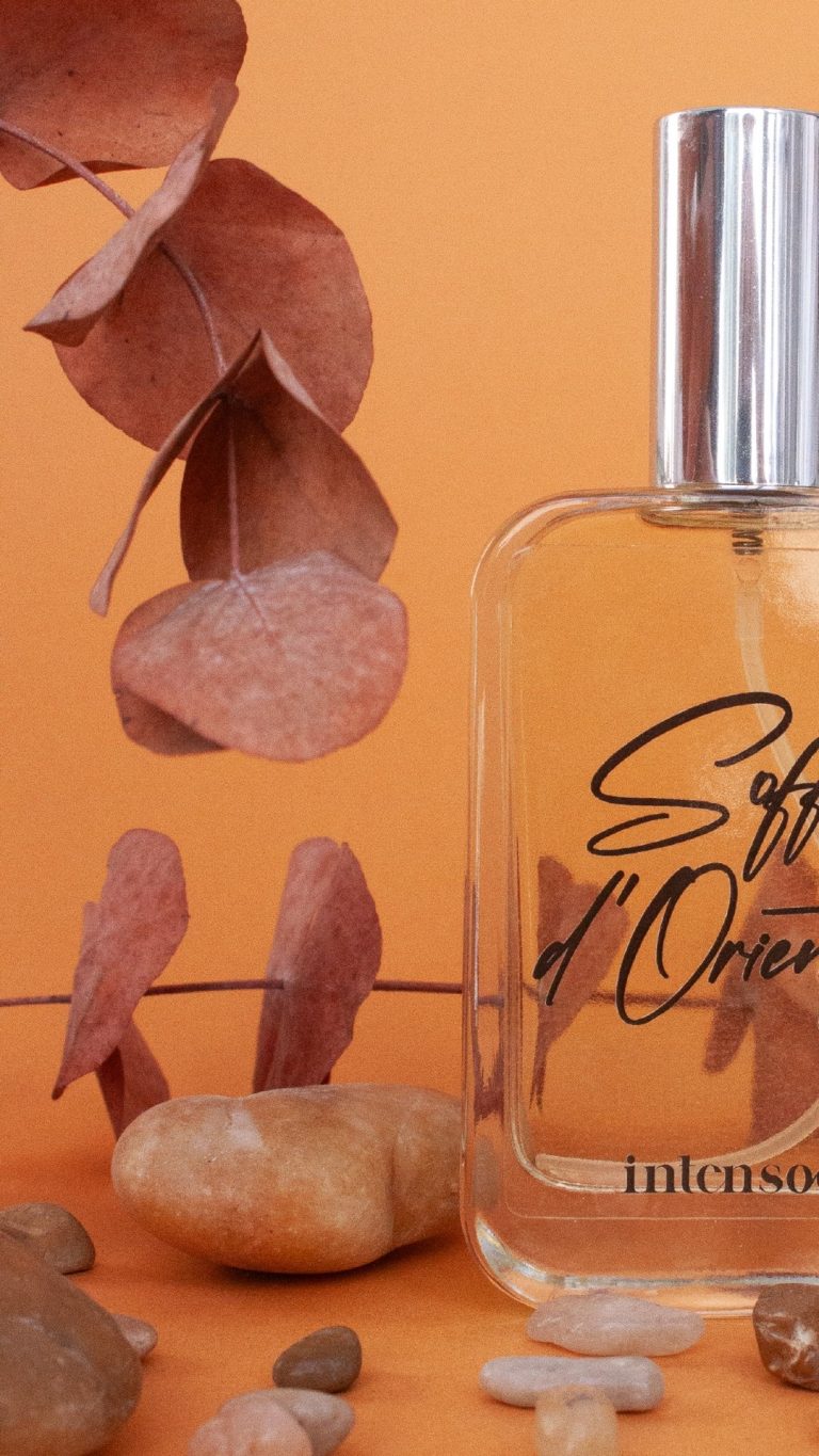 Instagram post from intensoopremiumparfum. This post is in position 1.