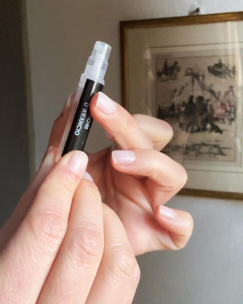 Instagram post from intensoopremiumparfum. This post is in position 1.