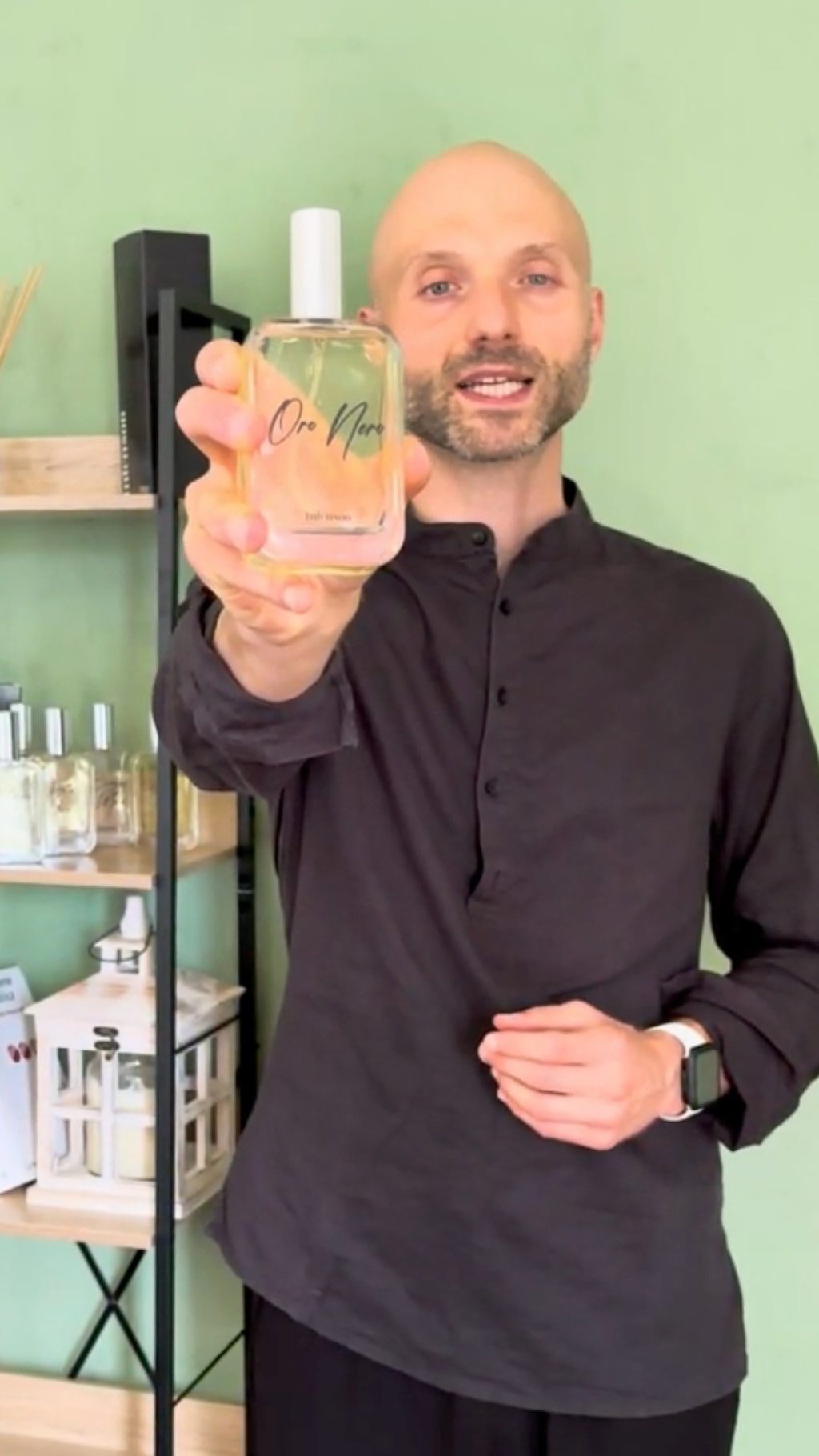 Instagram post from intensoopremiumparfum. This post is in position 0.