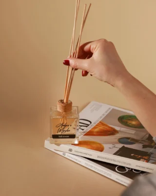 Instagram post from intensoopremiumparfum. This post is in position 2.