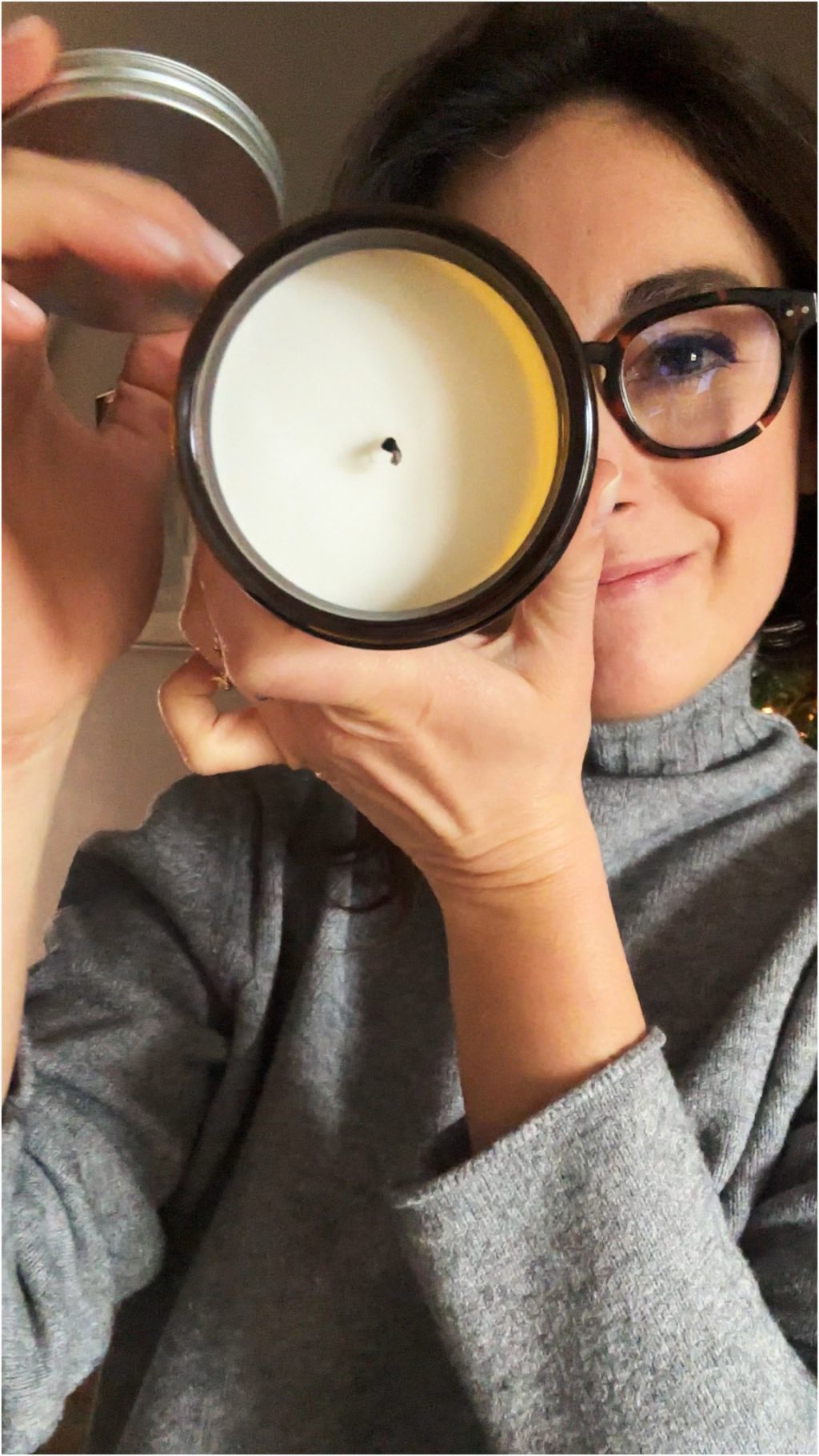 Instagram post from intensoopremiumparfum. This post is in position 4.