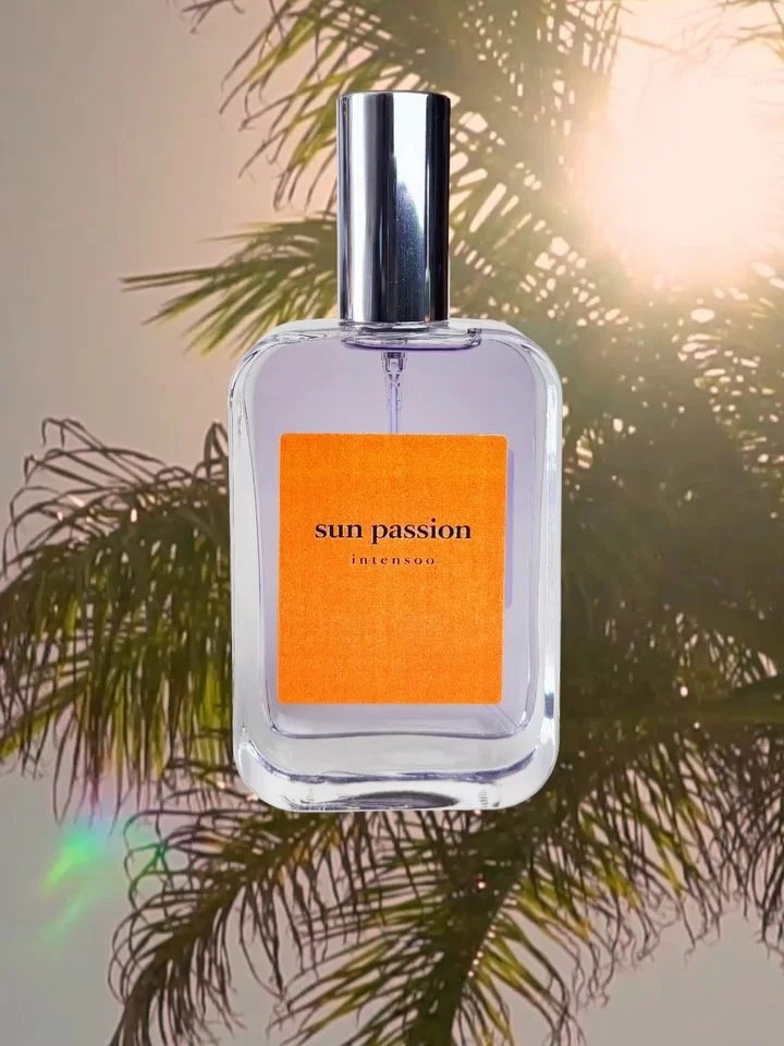 Instagram post from intensoopremiumparfum. This post is in position 3.