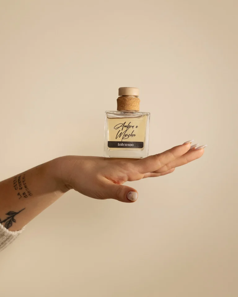 Instagram post from intensoopremiumparfum. This post is in position 1.