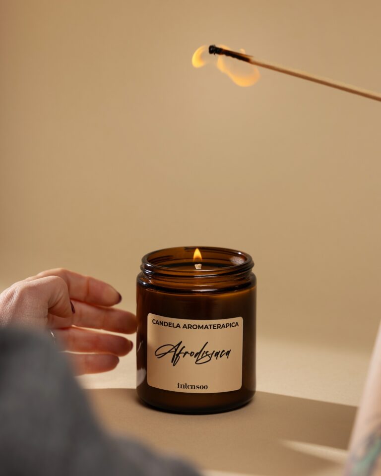 Instagram post from intensoopremiumparfum. This post is in position 2.